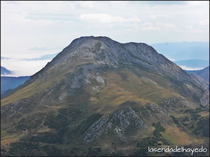 Rueda desde el vecino pico del Ranchón