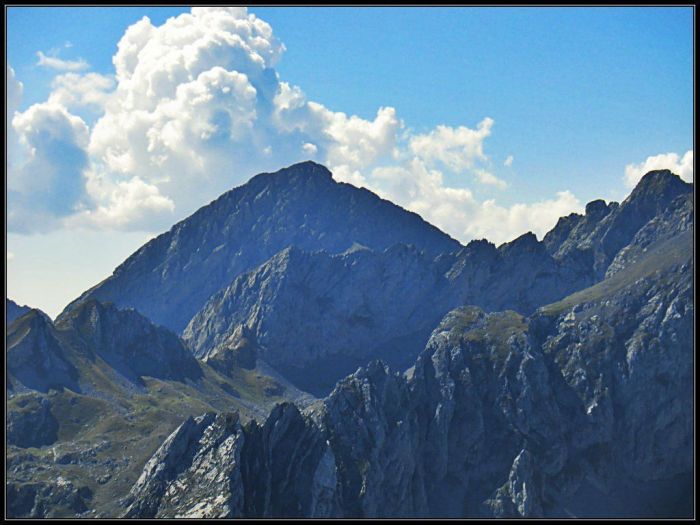 Pinubina (Peña Ubiña - 2.417 m )