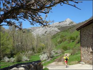 Comienzo de la pista de Valderriero